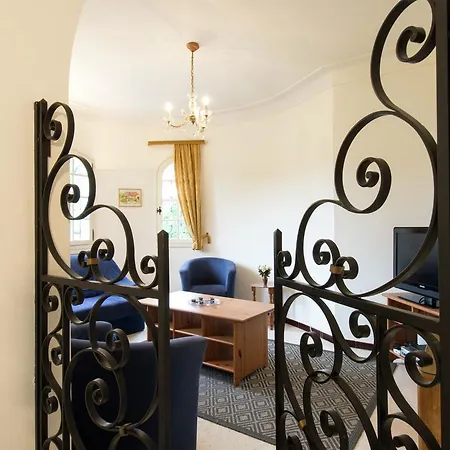 Villa Beautiful In With Swimming Pool