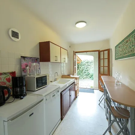 Villa Beautiful In With Swimming Pool *